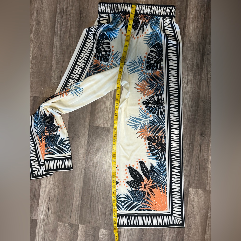 Joie Silky Satin Tropical BoWide Leg Pull-On Flowy Pants Flat Front Black White - Picture 3 of 6